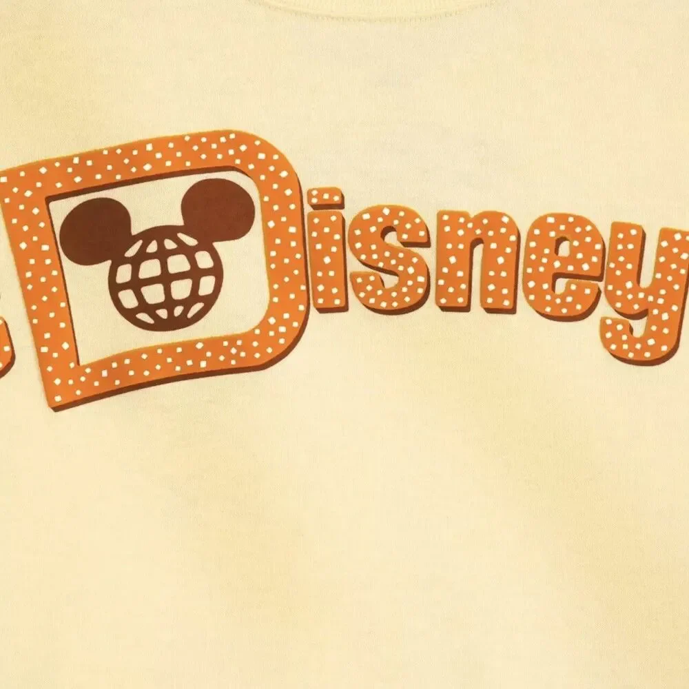 Disney Parks 2022 Scented Mickey Mouse Pretzel Adult Spirit Jersey World sz M - Picture 11 of 14